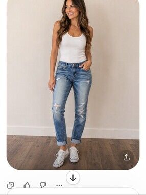 Old Navy Women's Distressed 'SweetHeart' Jeans